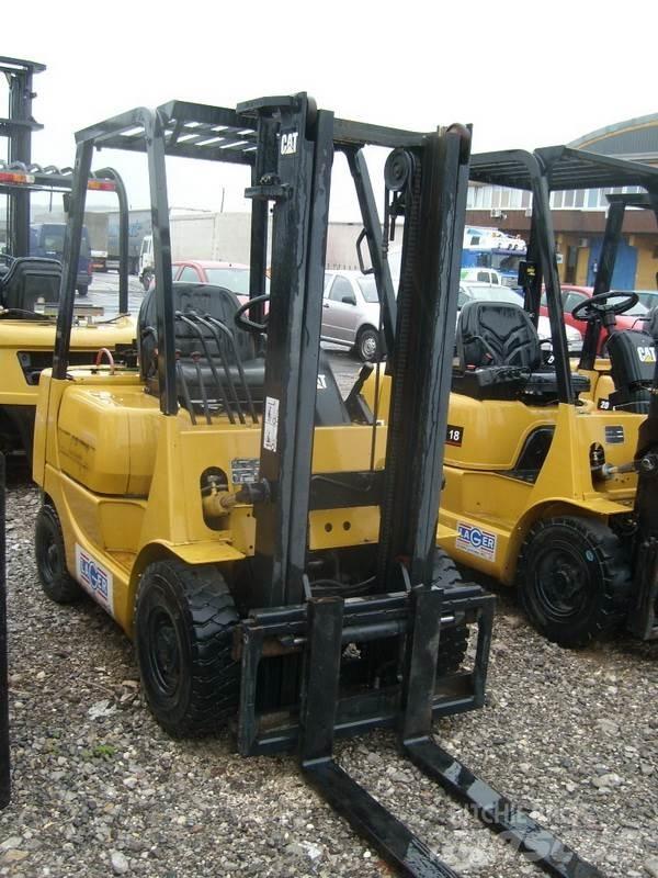 CAT GP18 Carrelli elevatori GPL