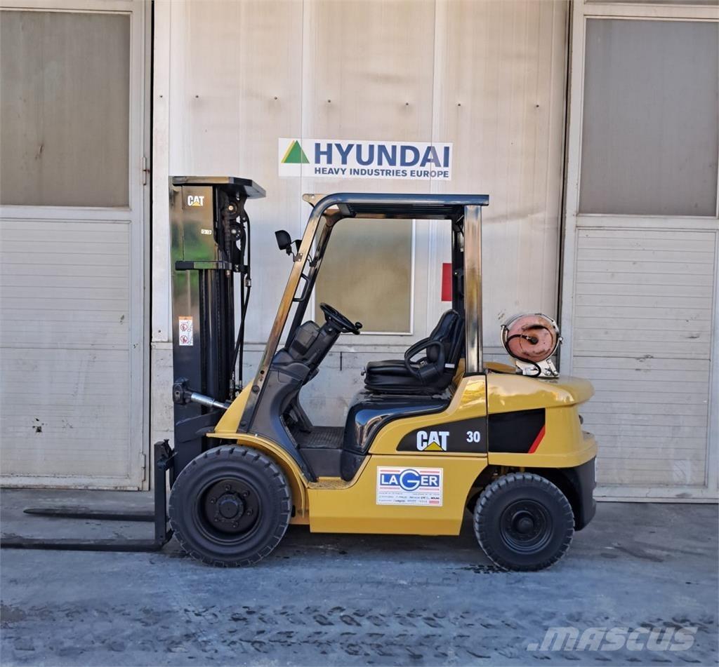 CAT GP30NT Carrelli elevatori GPL