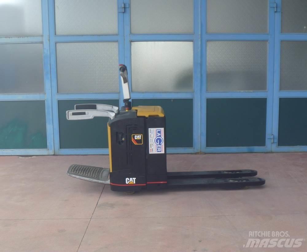 CAT NPV20N Transpallet manuale