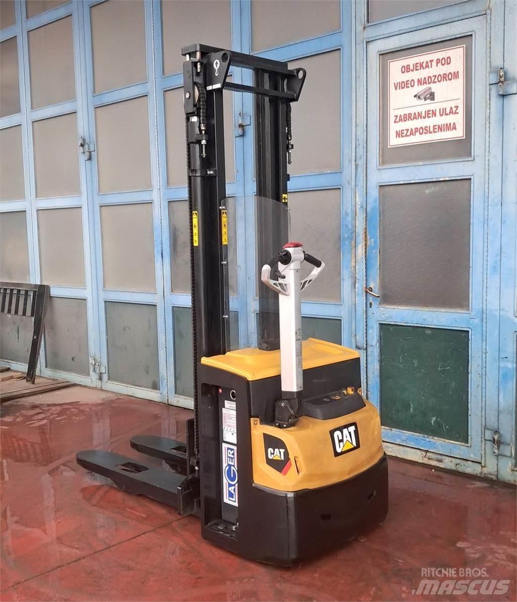 CAT NSP12N2 Transpallet manuale