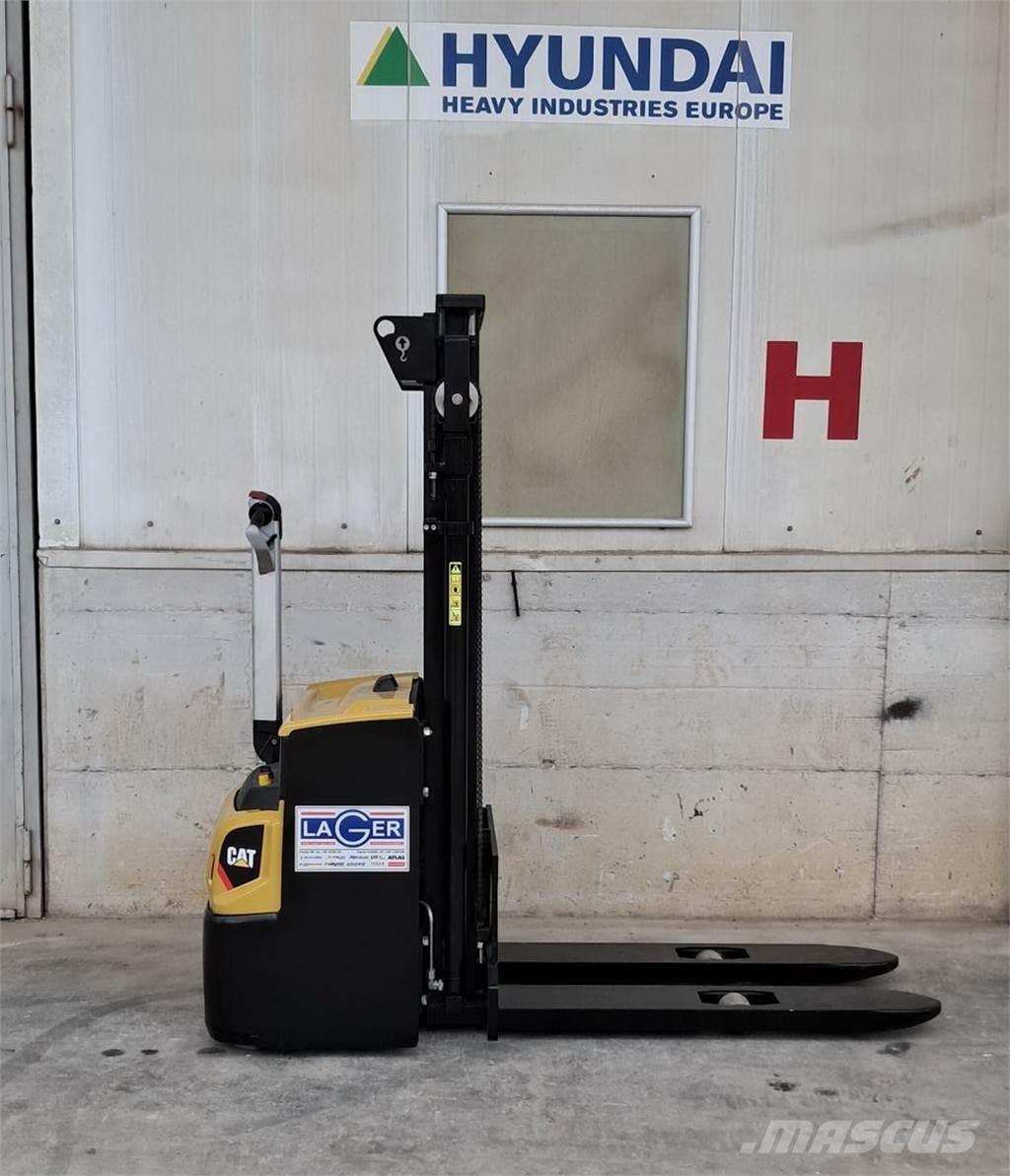 CAT NSP12N2 Transpallet manuale