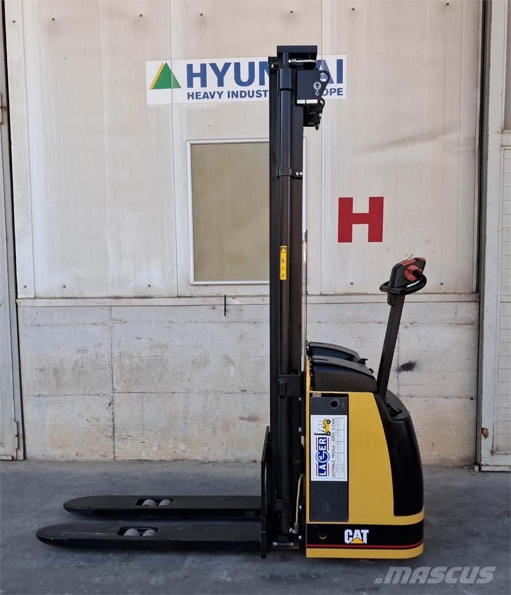 CAT NSP16K Transpallet manuale