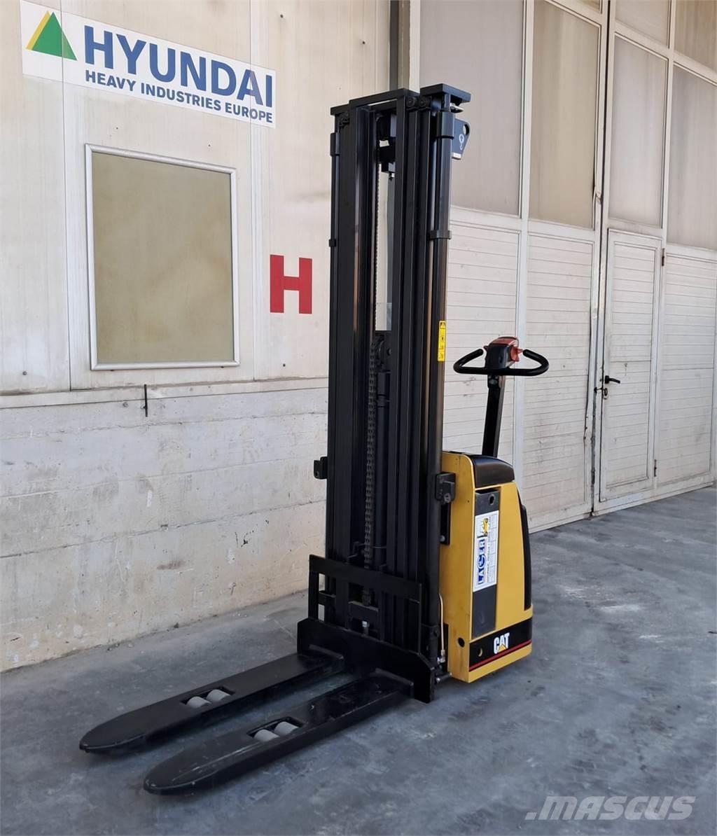 CAT NSP16K Transpallet manuale