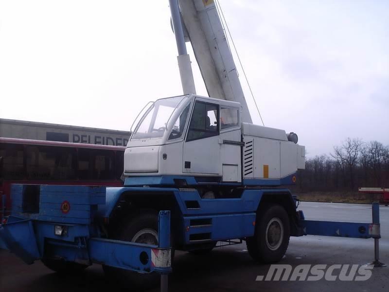 Compact Truck CT2-1 Gru per terreni difficili