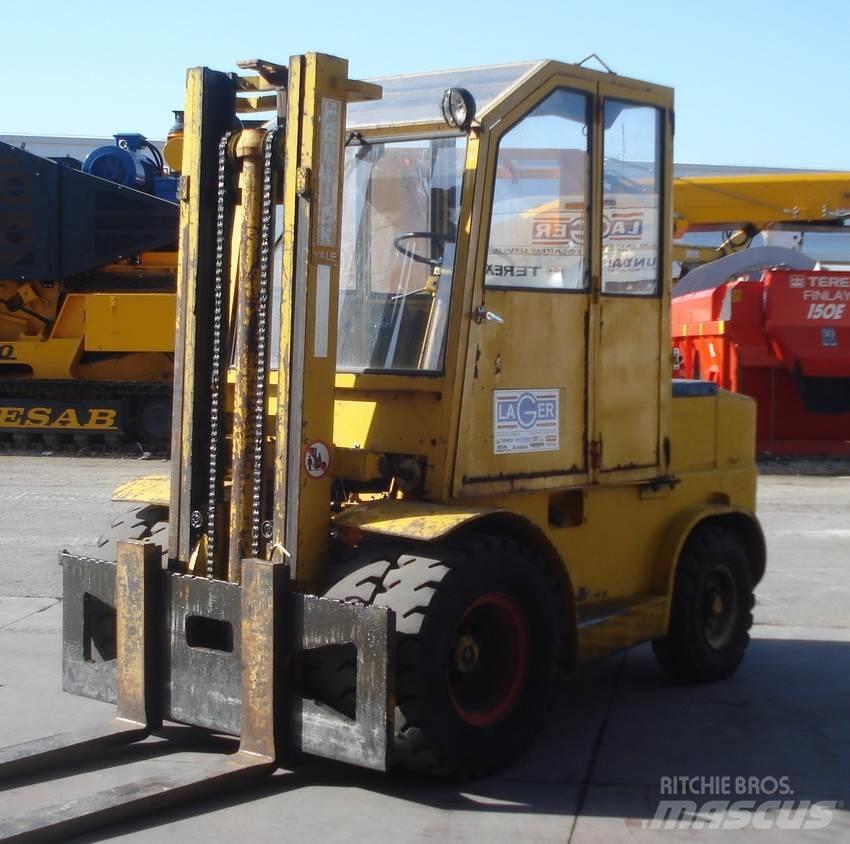 Fenwick DBPJ-405  92 Carrelli elevatori diesel