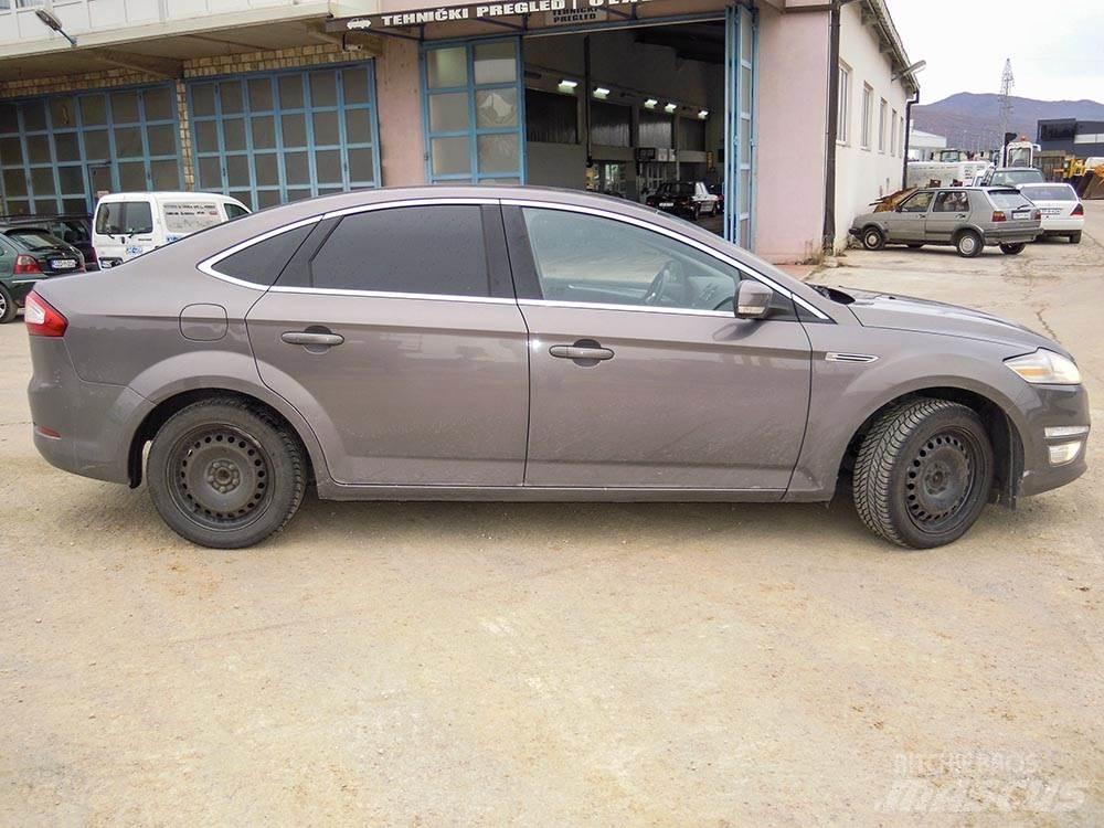 Ford Mondeo Auto
