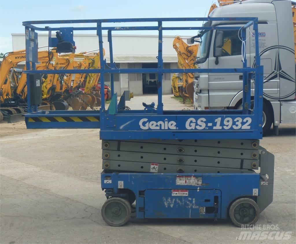 Genie GS 1932 Piattaforme a braccio articolato