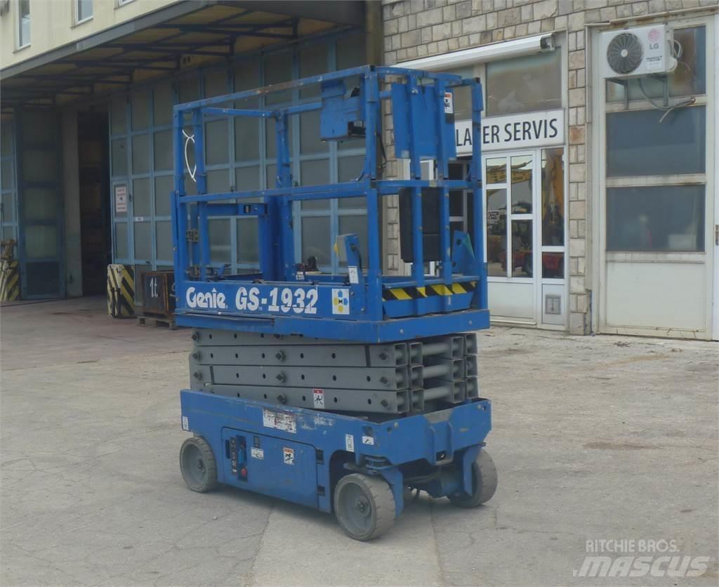 Genie GS 1932 Piattaforme a braccio articolato