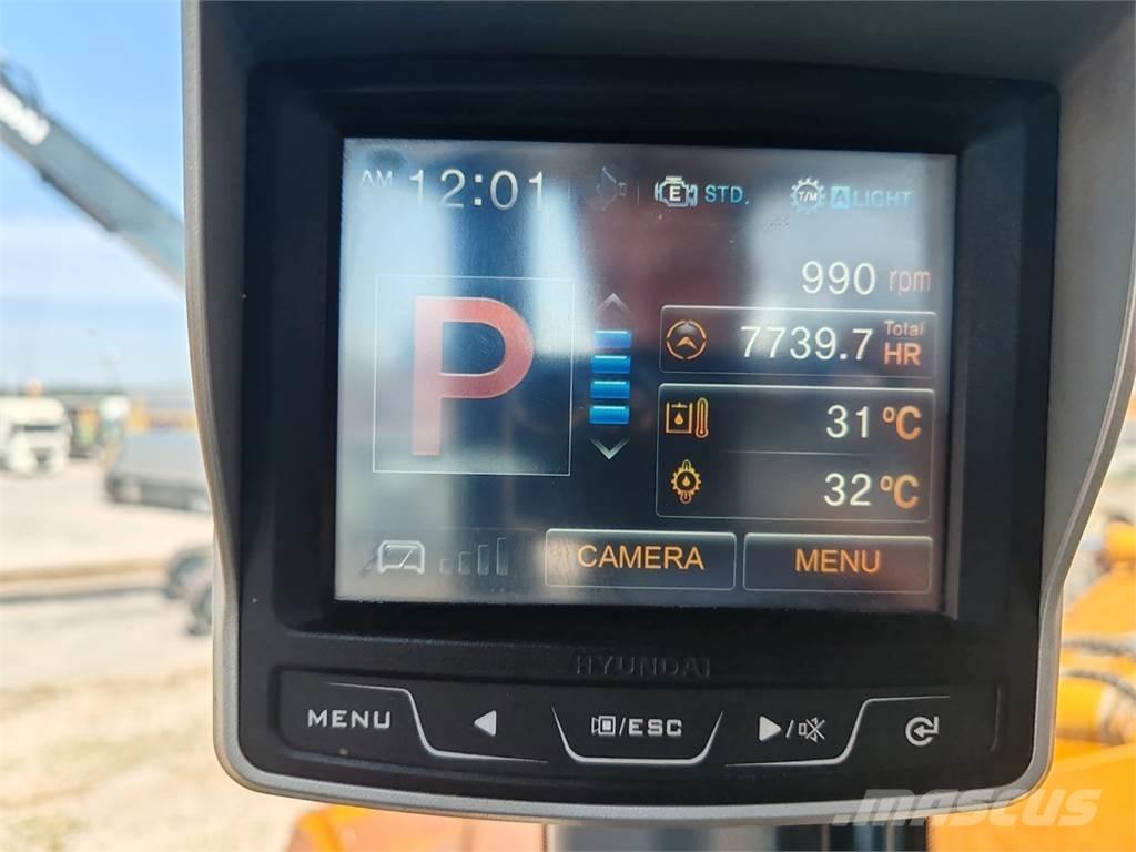 Hyundai HL770-9A Pale gommate