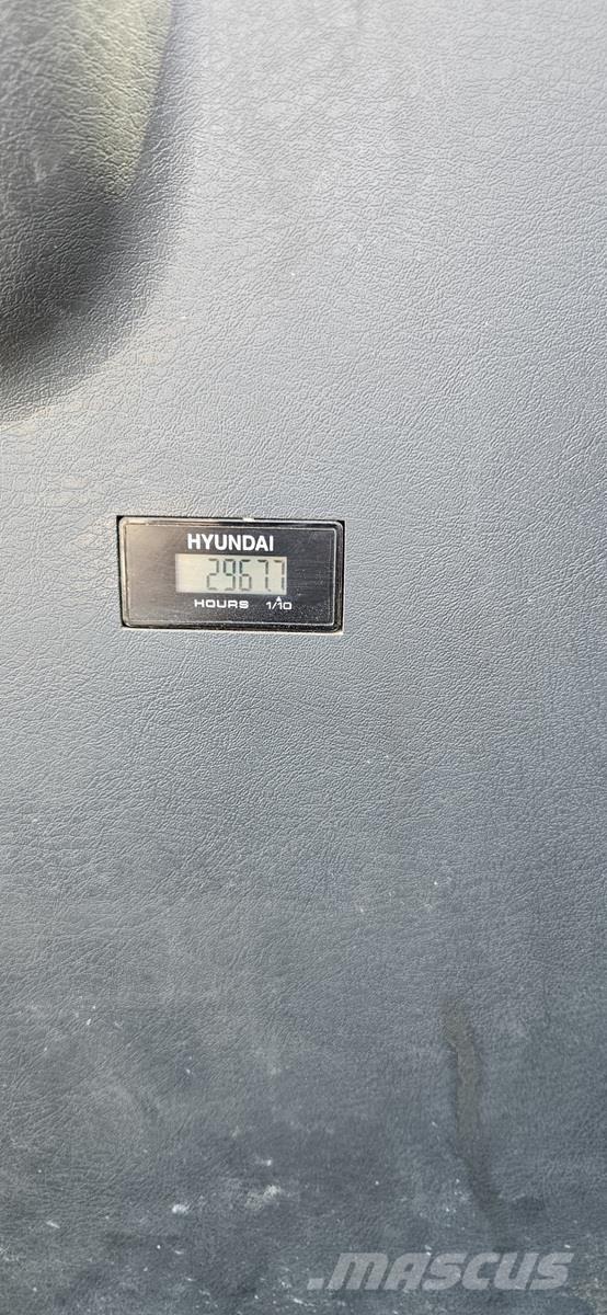 Hyundai R210NLC-9 Escavatori cingolati
