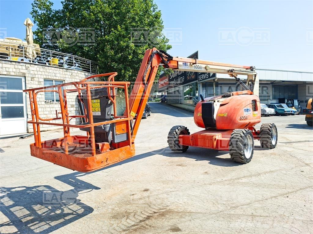 JLG 600AJ Piattaforme a braccio articolato