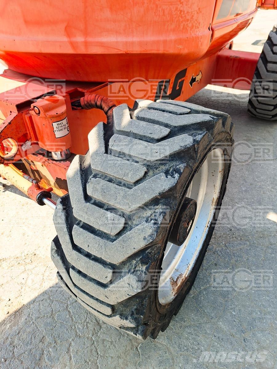 JLG 600AJ Piattaforme a braccio articolato