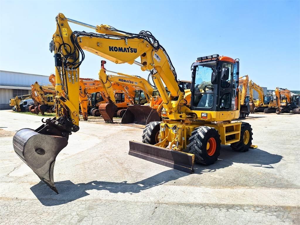 Komatsu PW118MR-8 Escavatori gommati