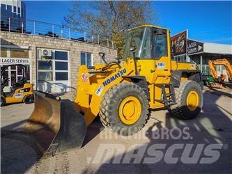 Komatsu WA270 Pale gommate