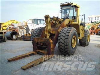 Komatsu WA500-1 Pale gommate