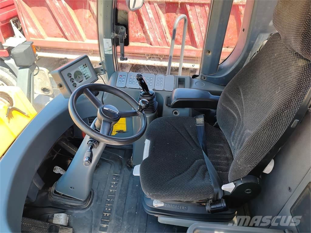 Liebherr L566 Pale gommate