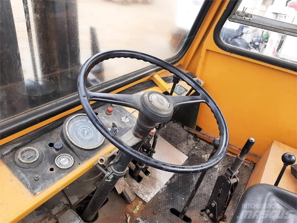 Litostroj V8 Carrelli elevatori diesel