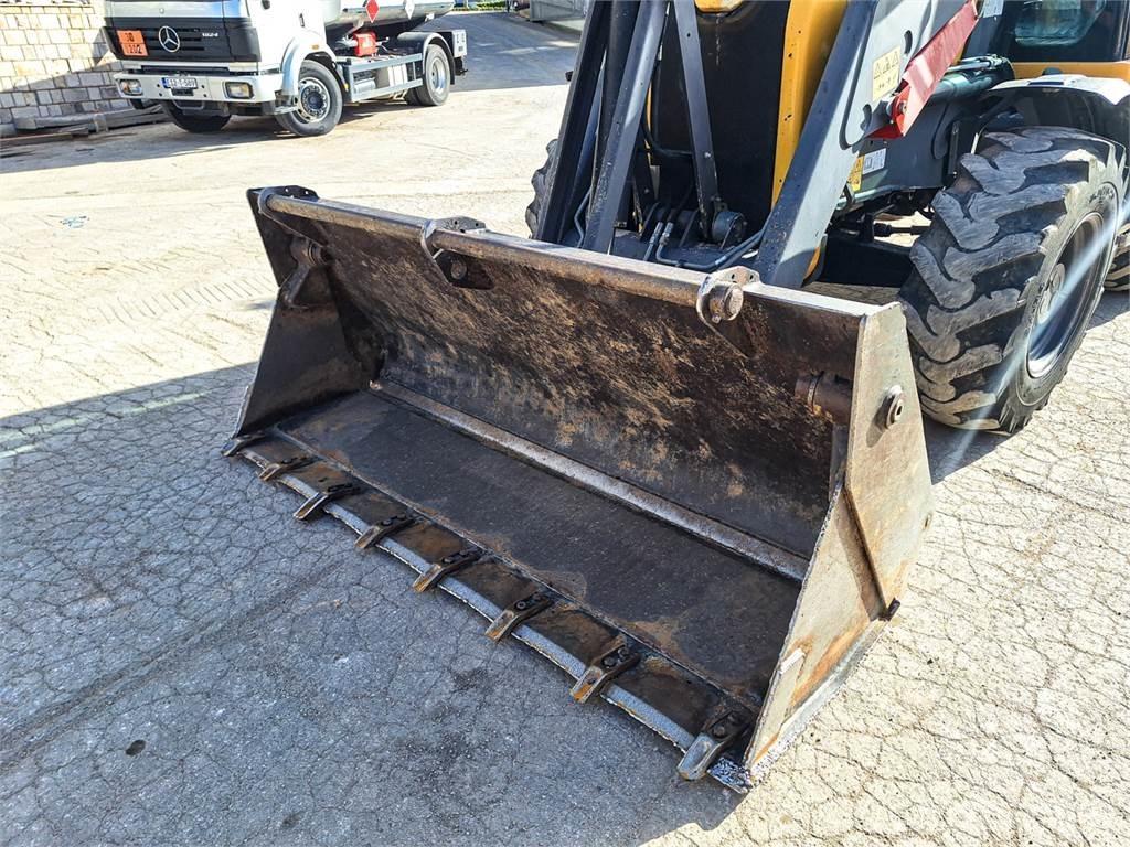 Mecalac TLB890PS Terne