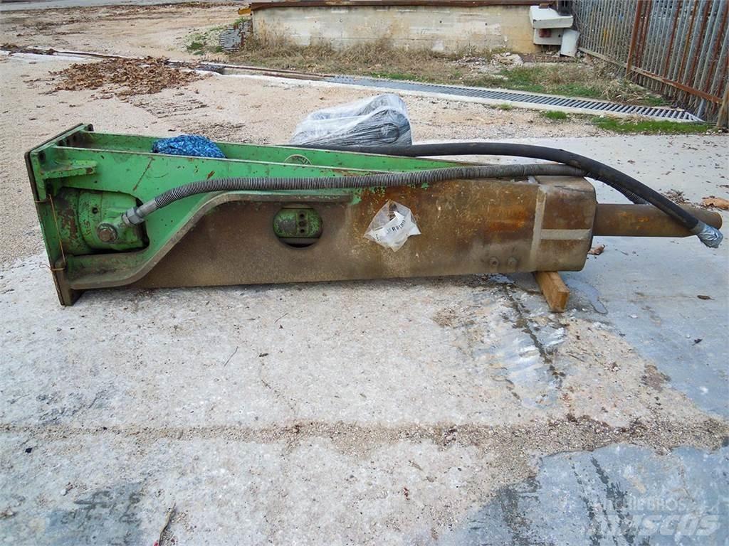 Montabert W1800 Martelli idraulici per pali