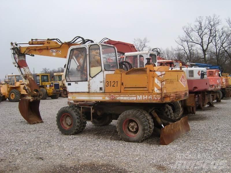 O&K MH6 Escavatori gommati