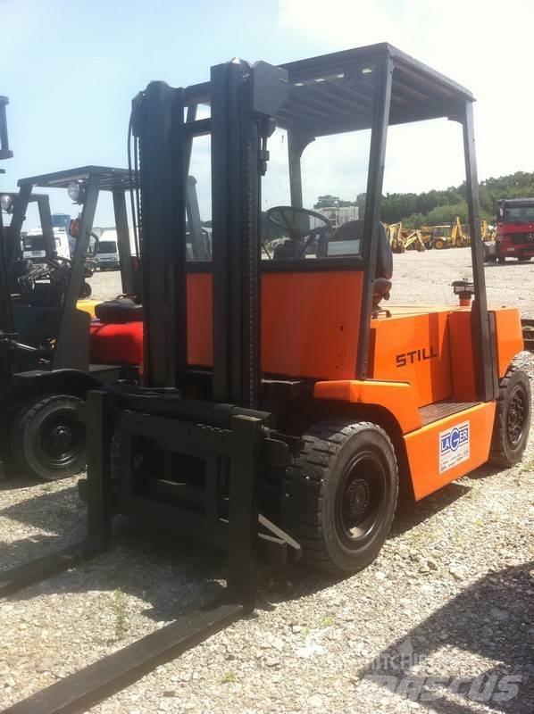 Still R70-40 Carrelli elevatori diesel