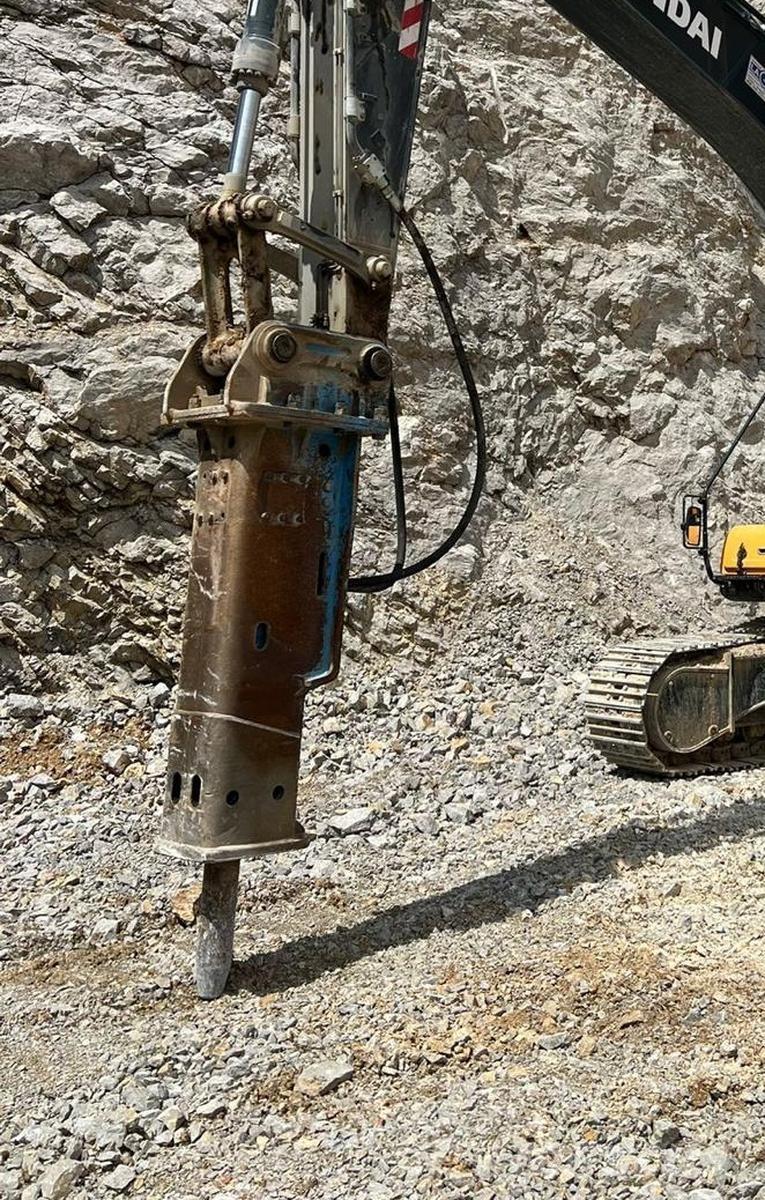 Titan SG2500S Martelli idraulici per pali