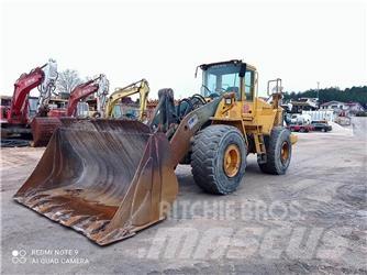 Volvo L180E Pale gommate