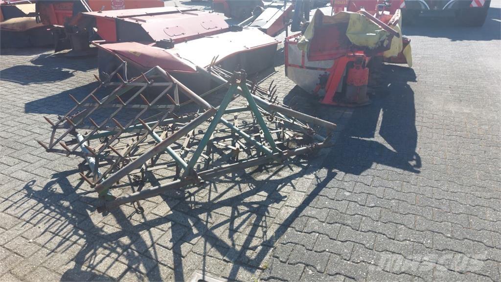  Eg Altre macchine e accessori per l'aratura