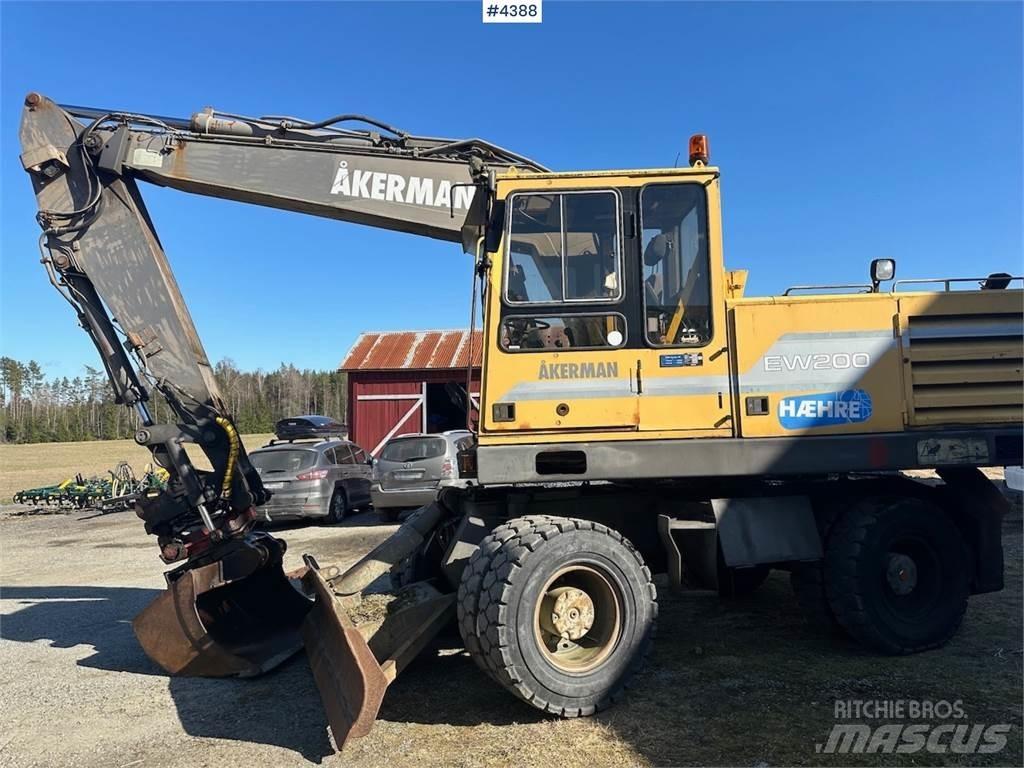 Åkerman EW200 Escavatori cingolati