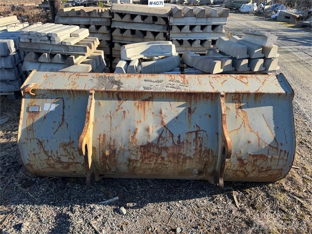 Atlas 65 Pale gommate