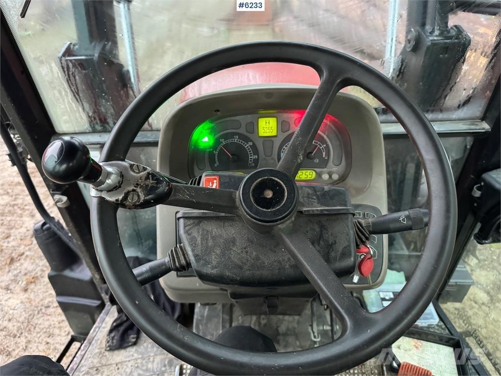 Case IH JXU 95 Trattori