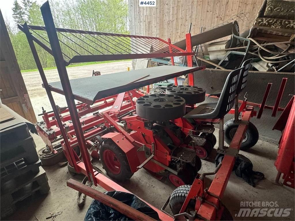 Checchi & Magli B24 Perforatrici