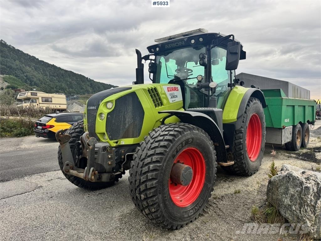 CLAAS Arion 660 Trattori