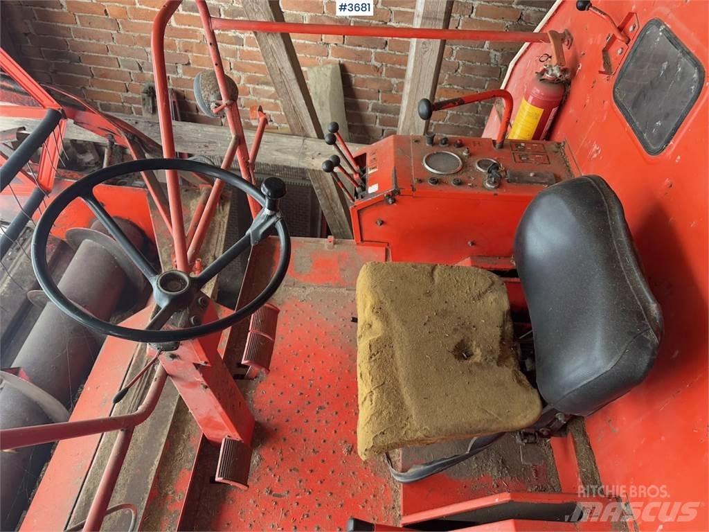 Deutz Fahr M900 Mietitrebbiatrici