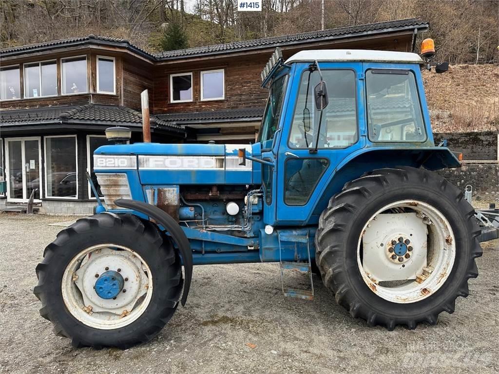 Ford 8210 Trattori