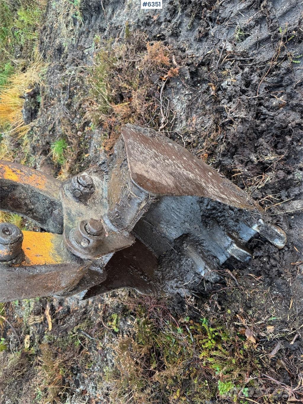 Hanix N 260-2 Escavatori cingolati