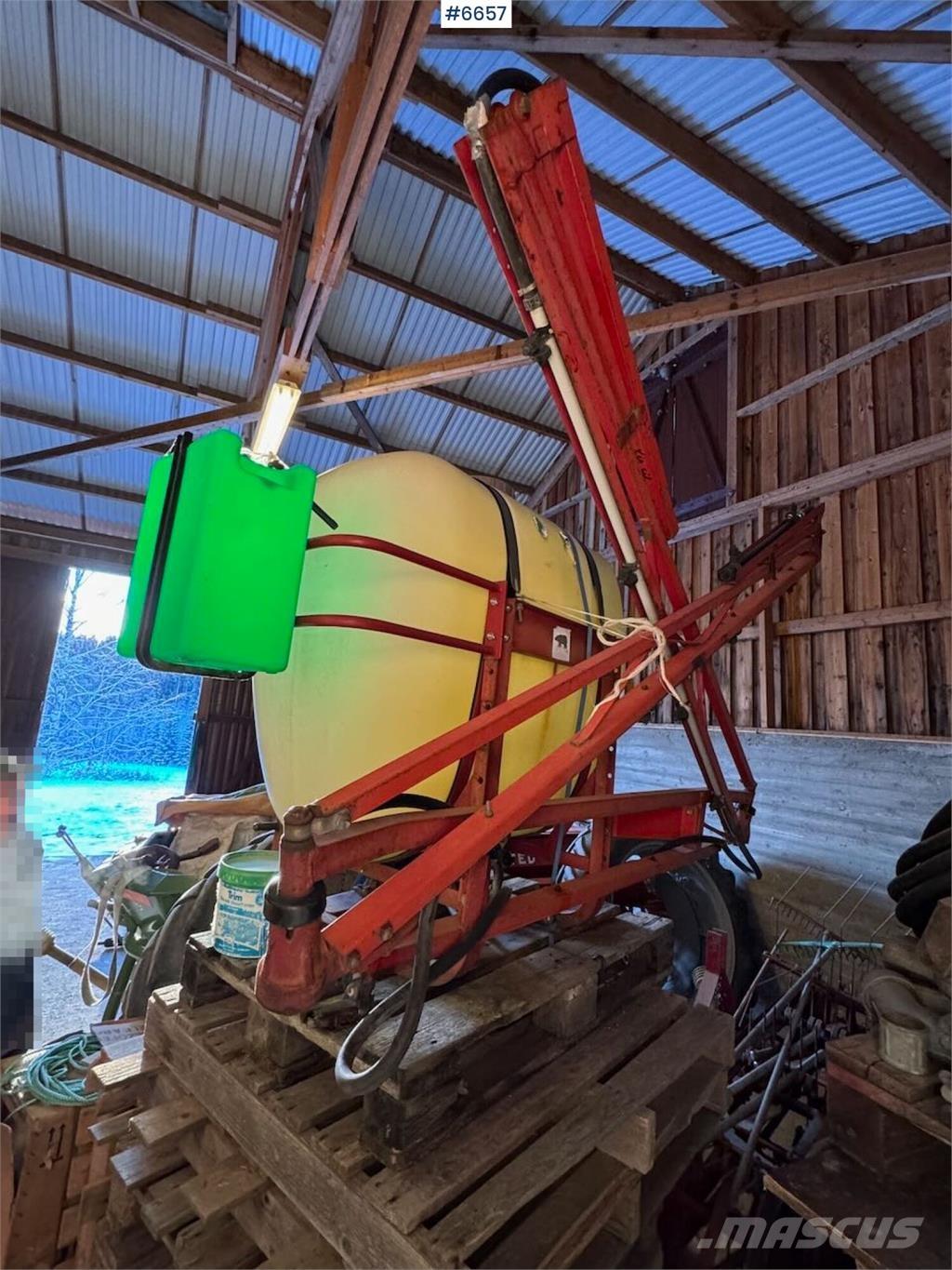 Hardi åkersprøyte Irroratrici trainate