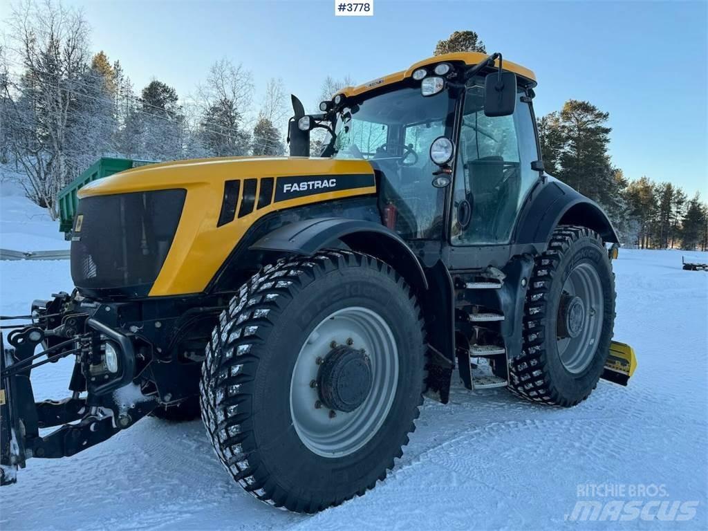JCB Fastrac 8250 Trattori