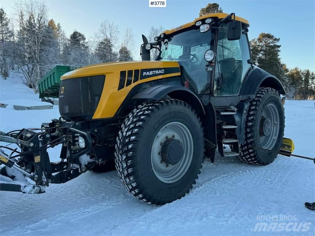 JCB Fastrac 8250 Trattori