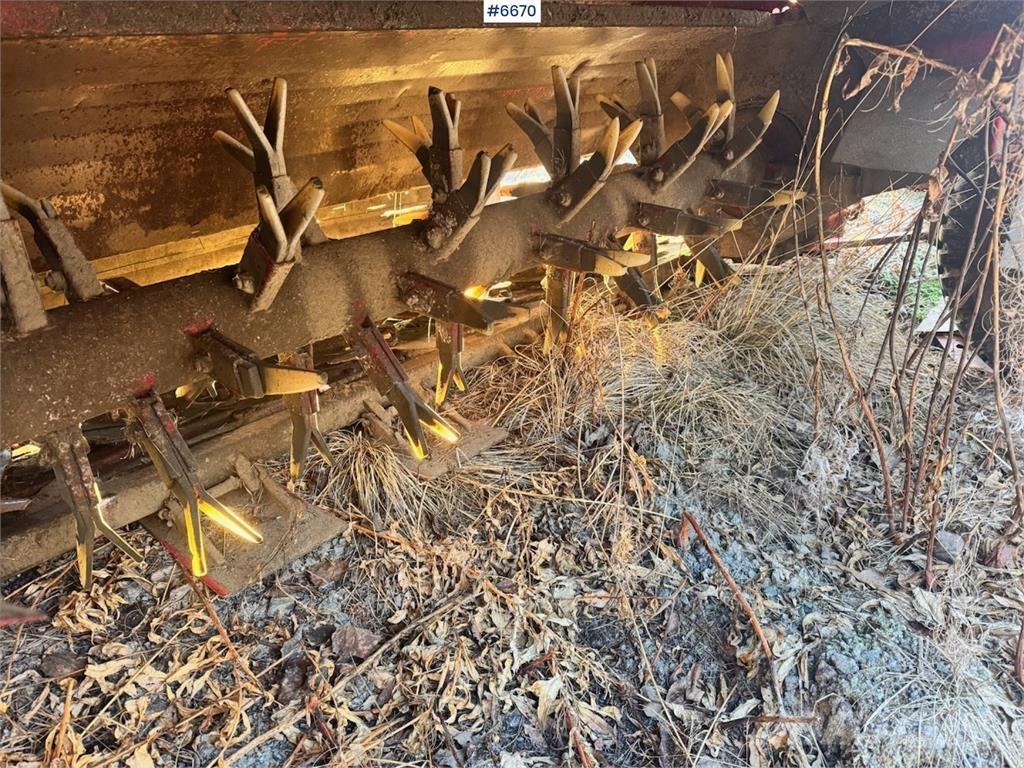 JF CMS2800 Perforatrici