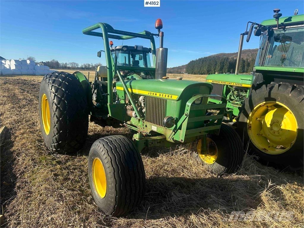 John Deere 1020 Trattori