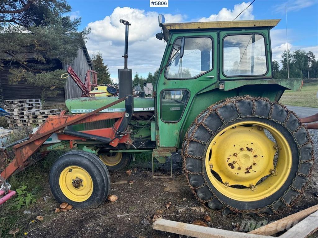 John Deere 2130 Trattori