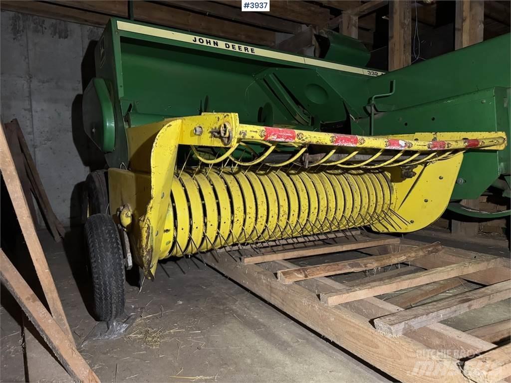 John Deere 332 A Altri macchinari per raccolta