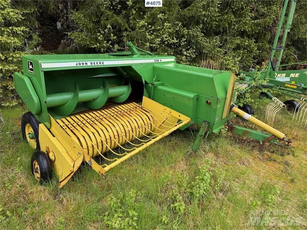 John Deere 332 A Altri macchinari per raccolta