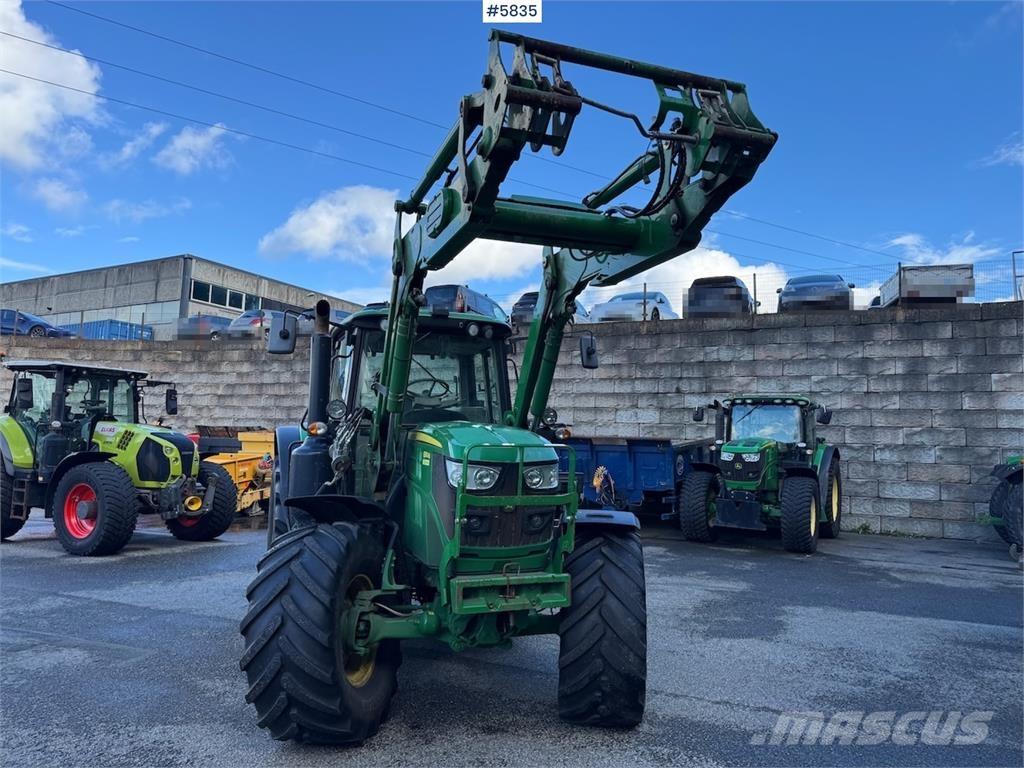John Deere 6130M Trattori