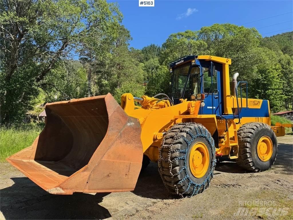 Komatsu WA420-1 Pale gommate