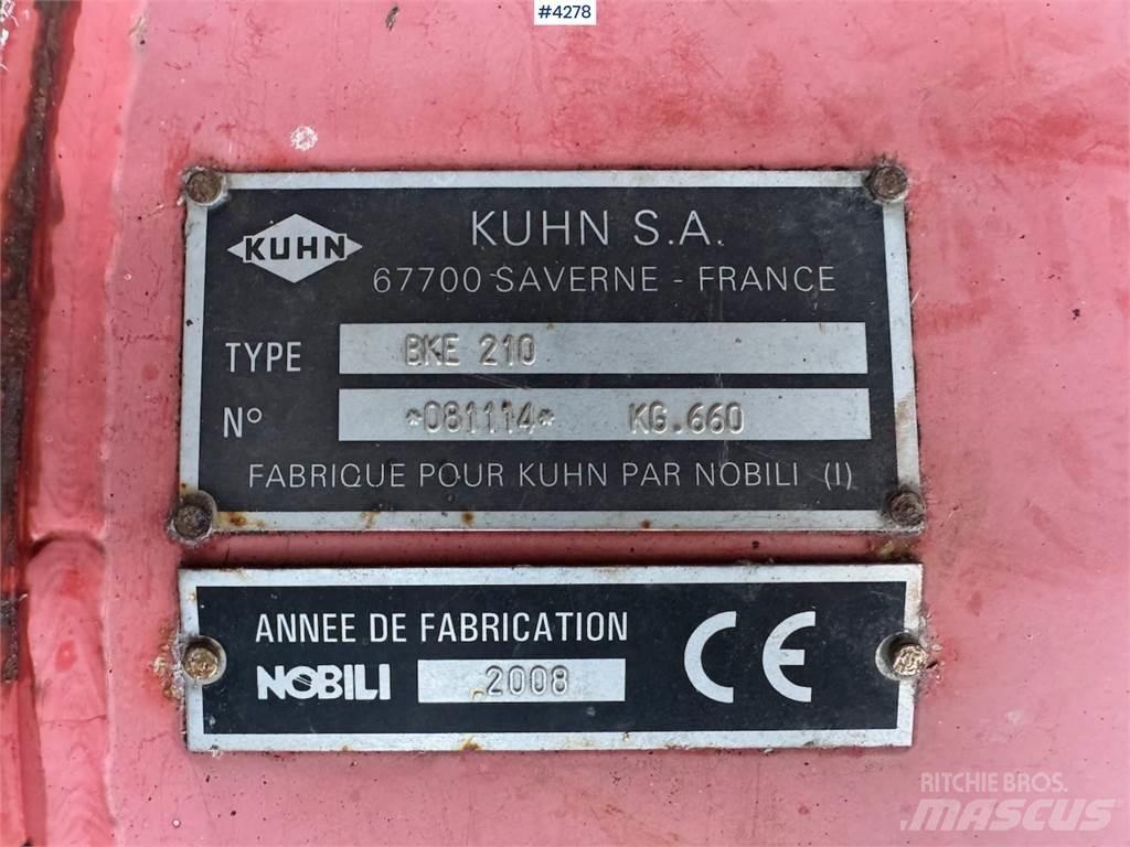 Kuhn BKE 210 Altri macchinari per raccolta