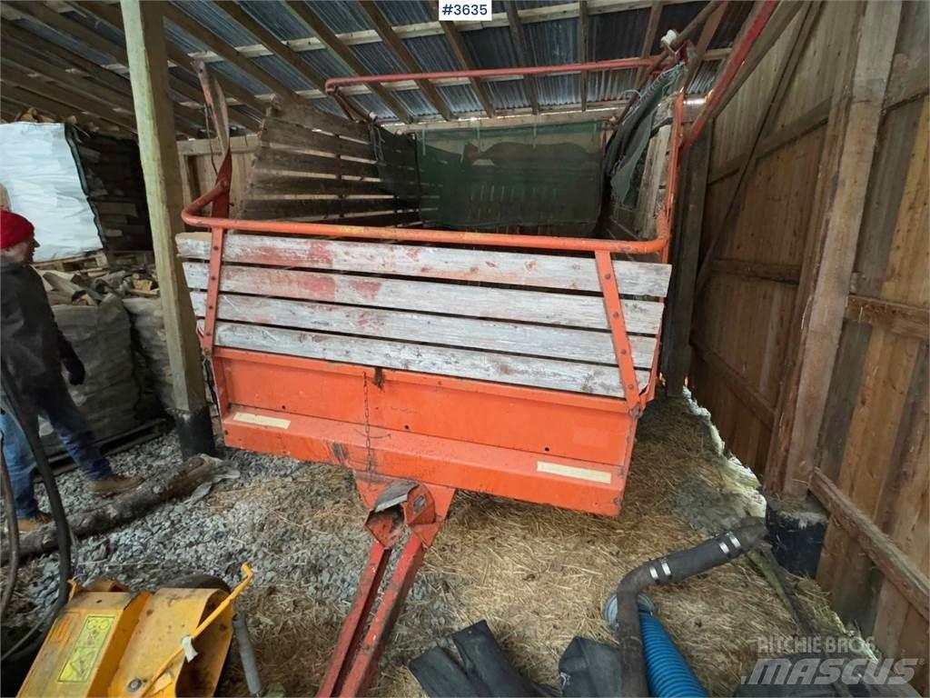 Kverneland UN7000 Rimorchi per insilato