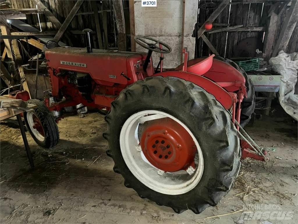 McCormick D-436 Trattori