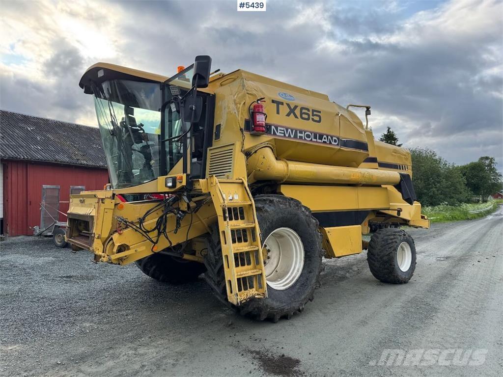 New Holland TX65 Mietitrebbiatrici